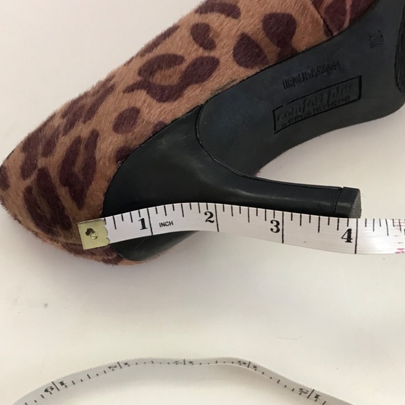 COMFORT PLUS By PREDICTIONS Leopard Heels Comfort Pumps Women’s Size 10 WIDE - Picture 16 of 16